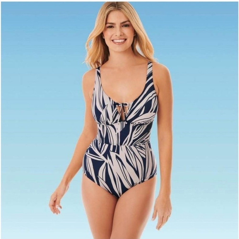 Dream suit by Mircale Brands